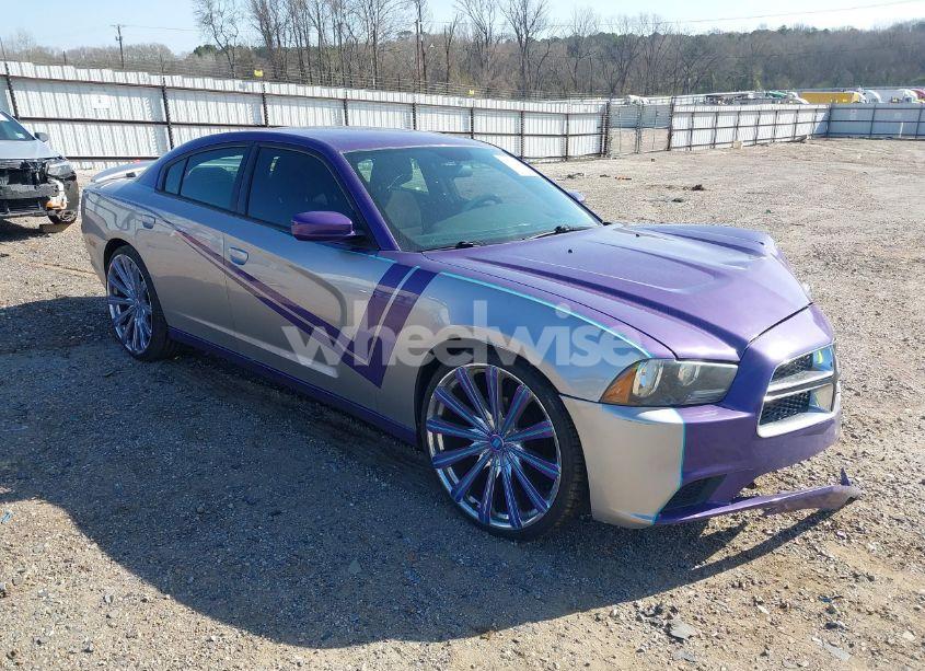 2014 Dodge Charger SE (VIN 2C3CDXBGXEH368858) main photo