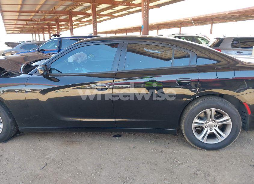 Photo 14 of 2015 Dodge Charger SE (VIN 2C3CDXBGXFH777721)