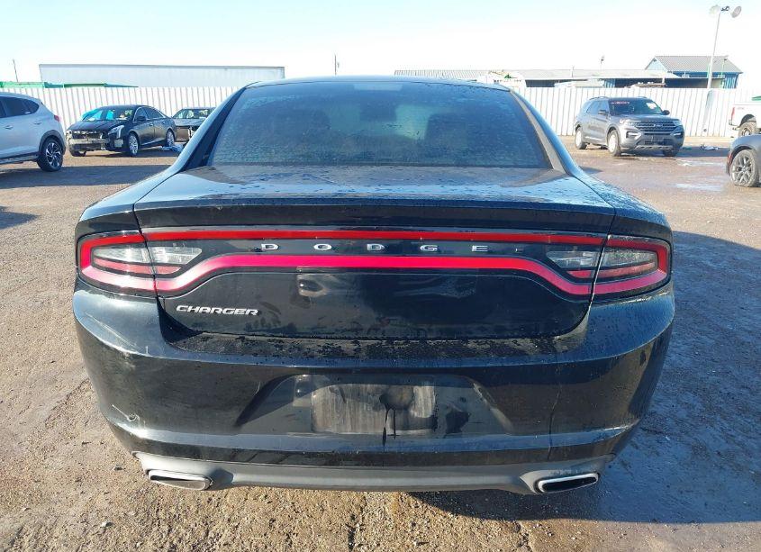 Photo 17 of 2015 Dodge Charger SE (VIN 2C3CDXBGXFH875213)