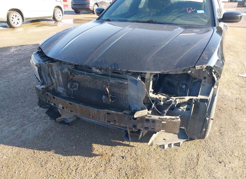 Photo 6 of 2015 Dodge Charger SE (VIN 2C3CDXBGXFH875213)