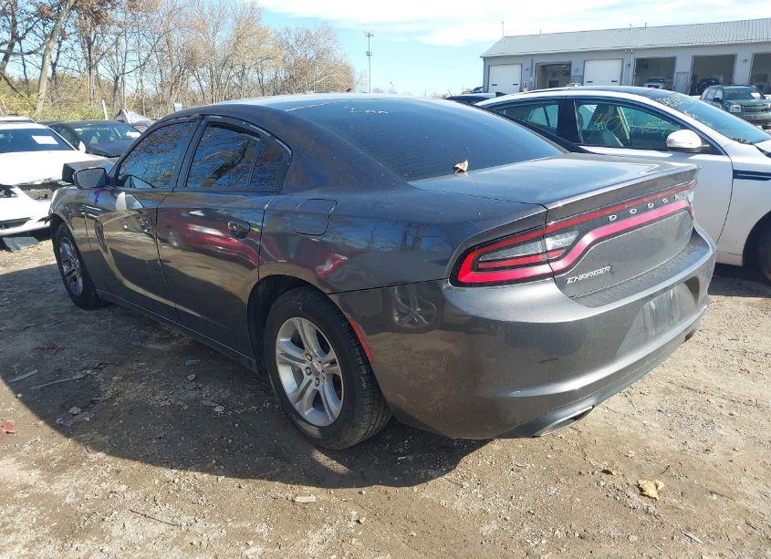Photo 3 of 2016 Dodge Charger SE (VIN 2C3CDXBGXGH203802)