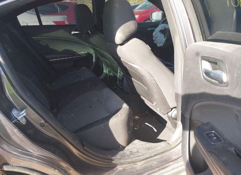 Photo 8 of 2016 Dodge Charger SE (VIN 2C3CDXBGXGH203802)