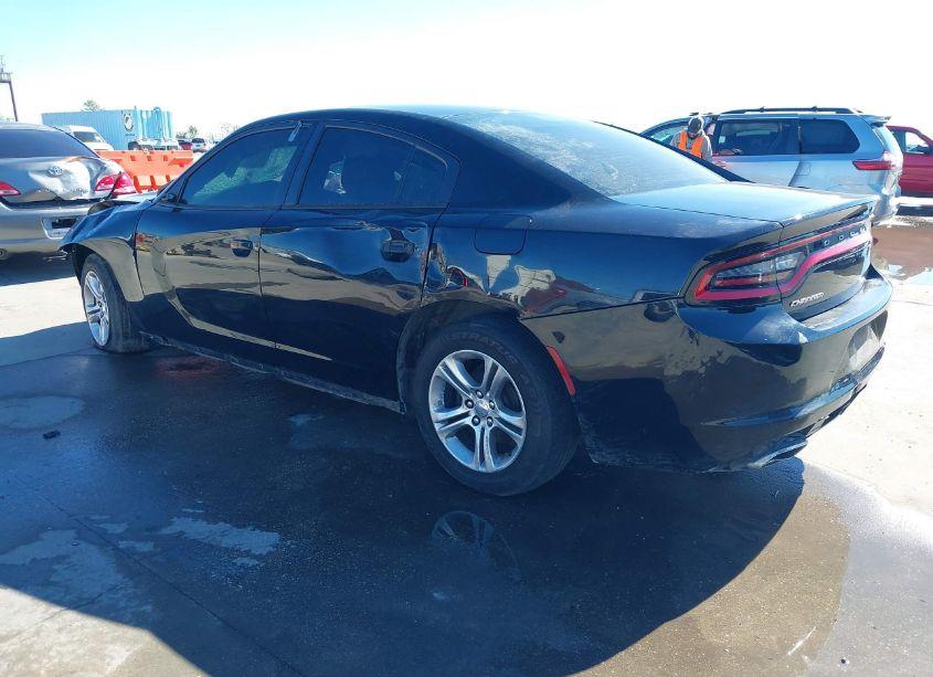 Photo 3 of 2017 Dodge Charger SE RWD (VIN 2C3CDXBGXHH541332)