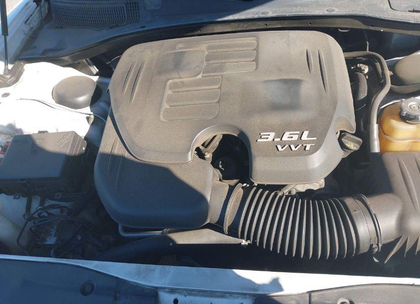 Photo 10 of 2017 Dodge Charger SE RWD (VIN 2C3CDXBGXHH605286)