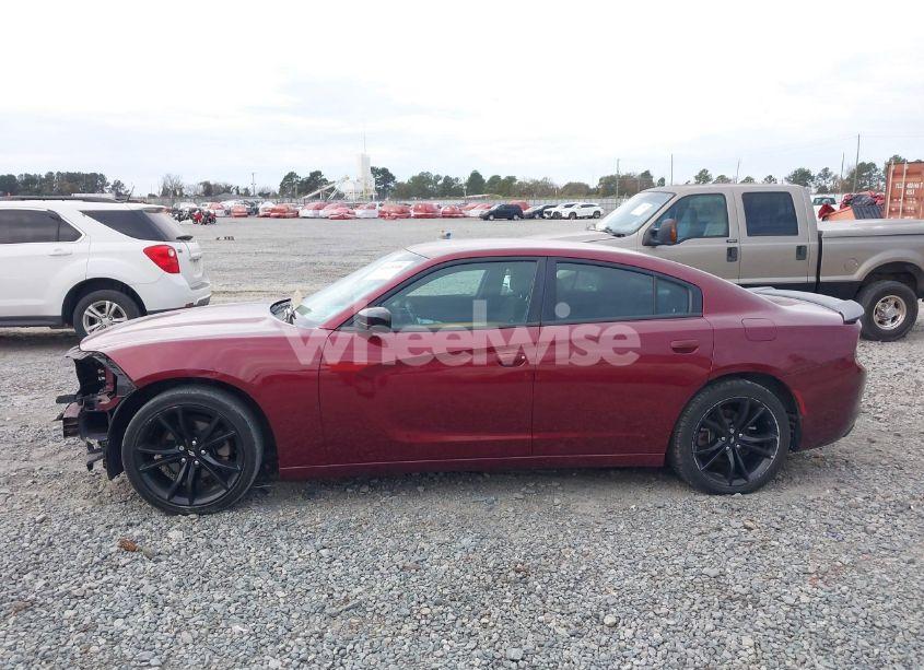 Photo 15 of 2017 Dodge Charger SE RWD (VIN 2C3CDXBGXHH612156)