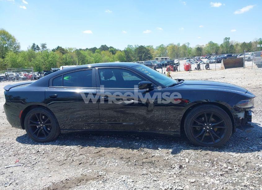 Photo 14 of 2017 Dodge Charger SE RWD (VIN 2C3CDXBGXHH643102)