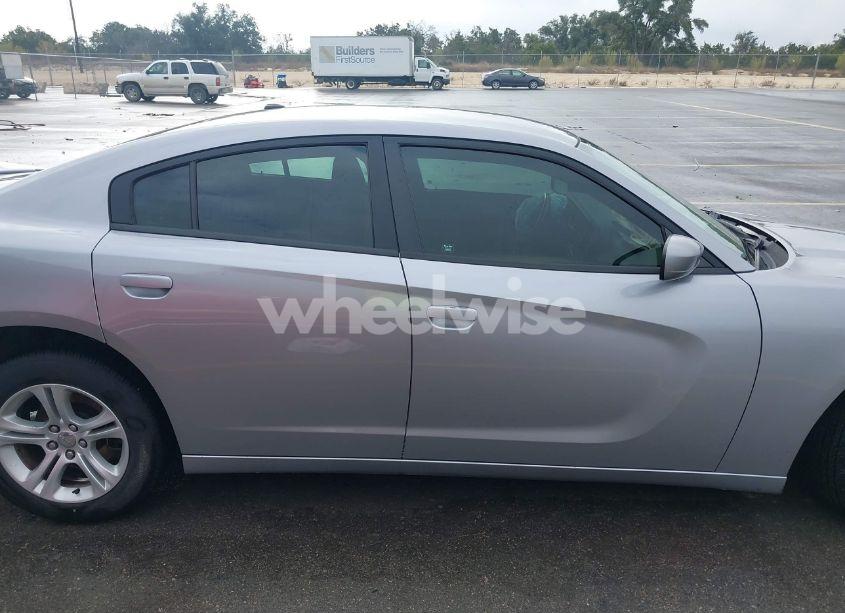 Photo 13 of 2018 Dodge Charger SXT RWD (VIN 2C3CDXBGXJH196549)