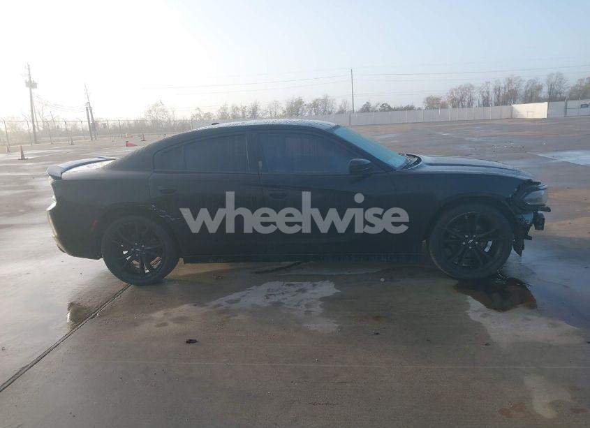 Photo 13 of 2018 Dodge Charger SXT RWD (VIN 2C3CDXBGXJH291094)