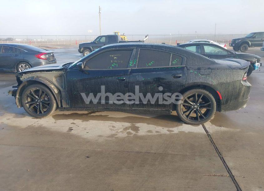 Photo 14 of 2018 Dodge Charger SXT RWD (VIN 2C3CDXBGXJH291094)