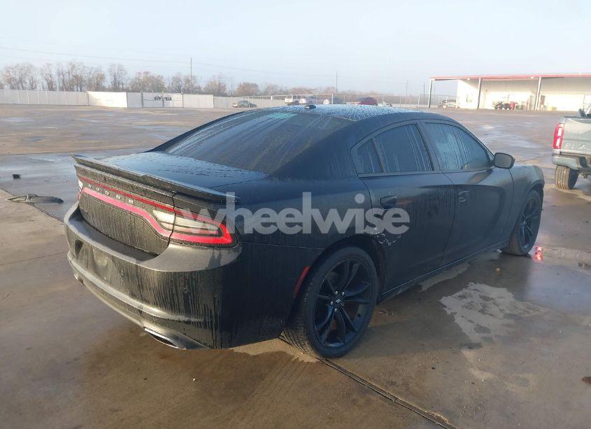 Photo 4 of 2018 Dodge Charger SXT RWD (VIN 2C3CDXBGXJH291094)