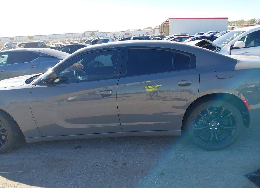 Photo 14 of 2018 Dodge Charger SXT RWD (VIN 2C3CDXBGXJH329021)