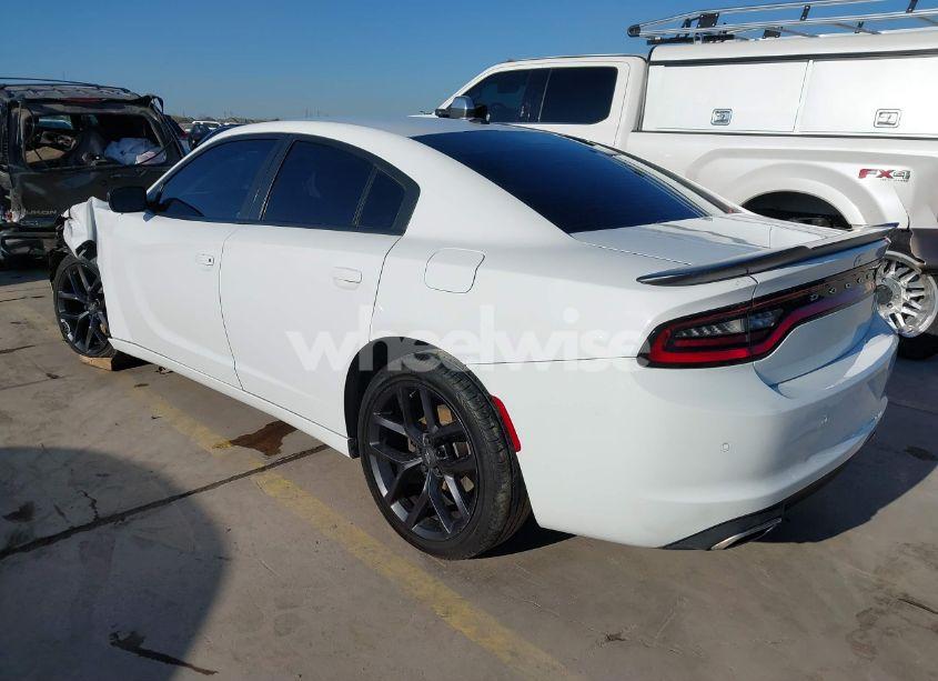 Photo 3 of 2019 Dodge Charger SXT RWD (VIN 2C3CDXBGXKH553908)