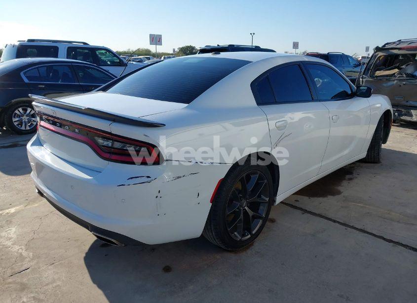 Photo 4 of 2019 Dodge Charger SXT RWD (VIN 2C3CDXBGXKH553908)