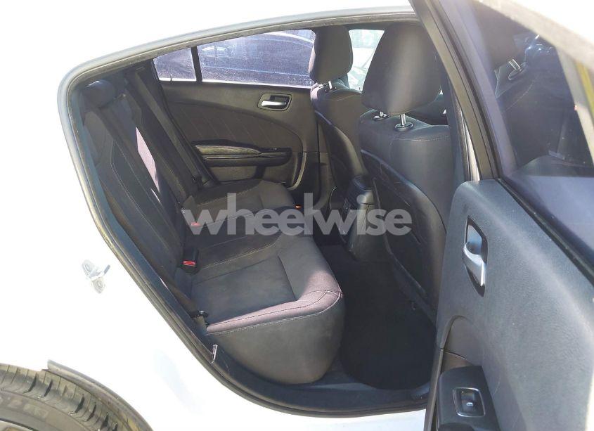 Photo 8 of 2019 Dodge Charger SXT RWD (VIN 2C3CDXBGXKH553908)