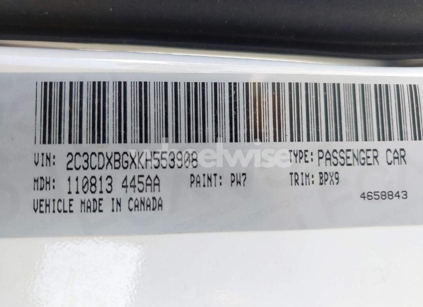 Photo 9 of 2019 Dodge Charger SXT RWD (VIN 2C3CDXBGXKH553908)