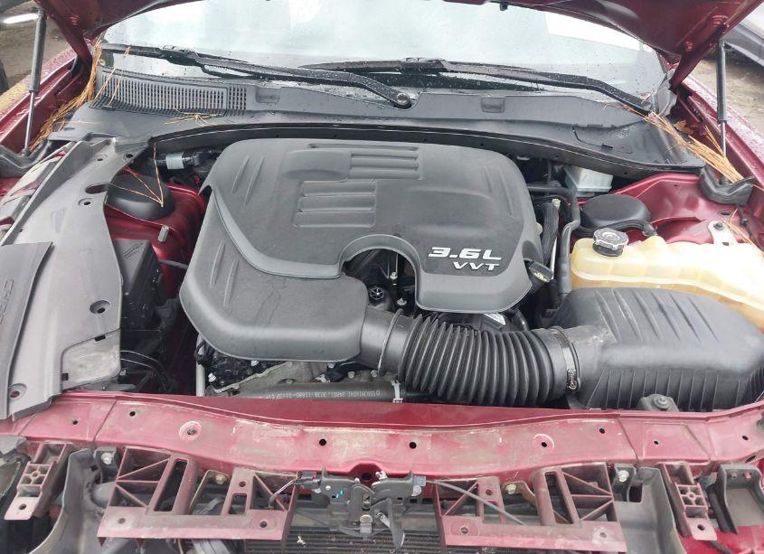 Photo 10 of 2019 Dodge Charger SXT RWD (VIN 2C3CDXBGXKH576170)