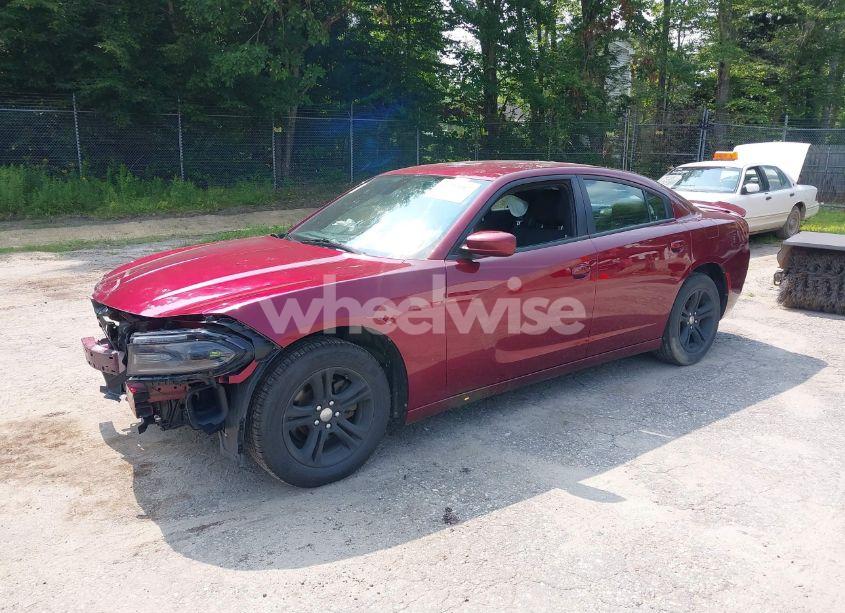 Photo 2 of 2019 Dodge Charger SXT RWD (VIN 2C3CDXBGXKH664085)