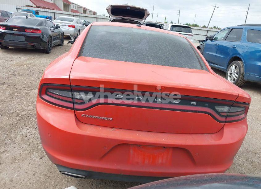 Photo 16 of 2019 Dodge Charger SXT RWD (VIN 2C3CDXBGXKH664118)
