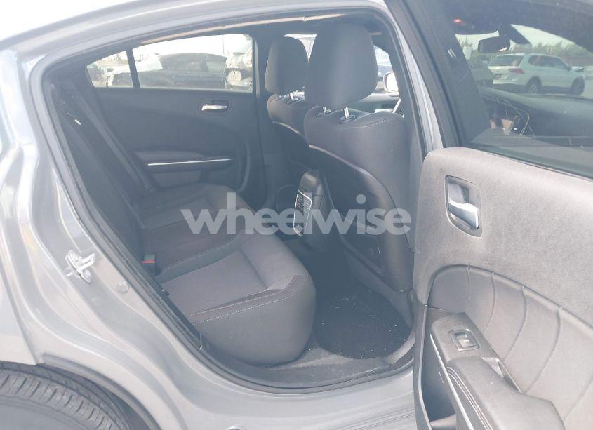 Photo 8 of 2019 Dodge Charger SXT RWD (VIN 2C3CDXBGXKH664457)