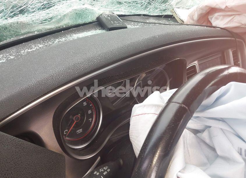 Photo 7 of 2019 Dodge Charger SXT RWD (VIN 2C3CDXBGXKH695787)