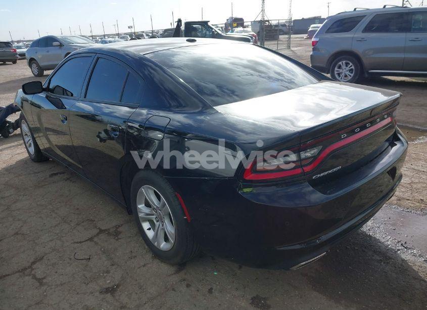 Photo 3 of 2019 Dodge Charger SXT RWD (VIN 2C3CDXBGXKH720994)
