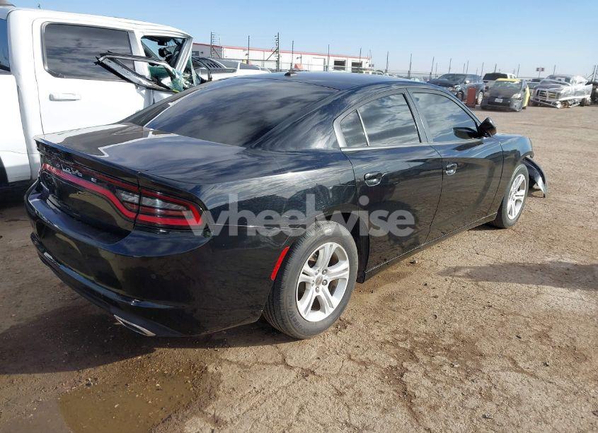 Photo 4 of 2019 Dodge Charger SXT RWD (VIN 2C3CDXBGXKH720994)