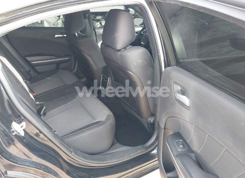 Photo 8 of 2019 Dodge Charger SXT RWD (VIN 2C3CDXBGXKH720994)