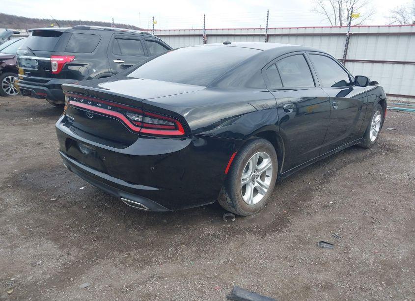 Photo 4 of 2020 Dodge Charger SXT RWD (VIN 2C3CDXBGXLH211439)
