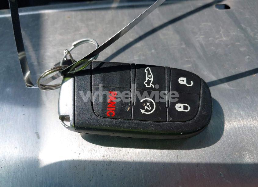 Photo 11 of 2021 Dodge Charger SXT RWD (VIN 2C3CDXBGXMH632322)