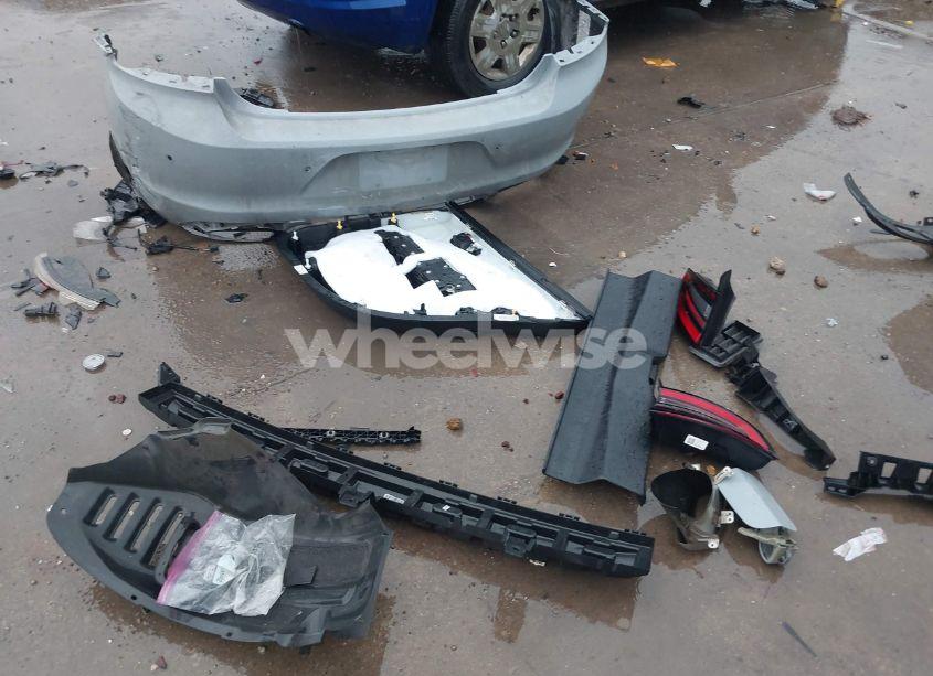 Photo 12 of 2021 Dodge Charger SXT RWD (VIN 2C3CDXBGXMH632322)