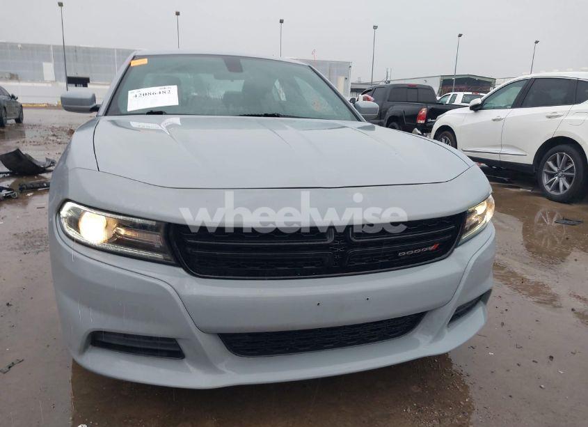 Photo 13 of 2021 Dodge Charger SXT RWD (VIN 2C3CDXBGXMH632322)