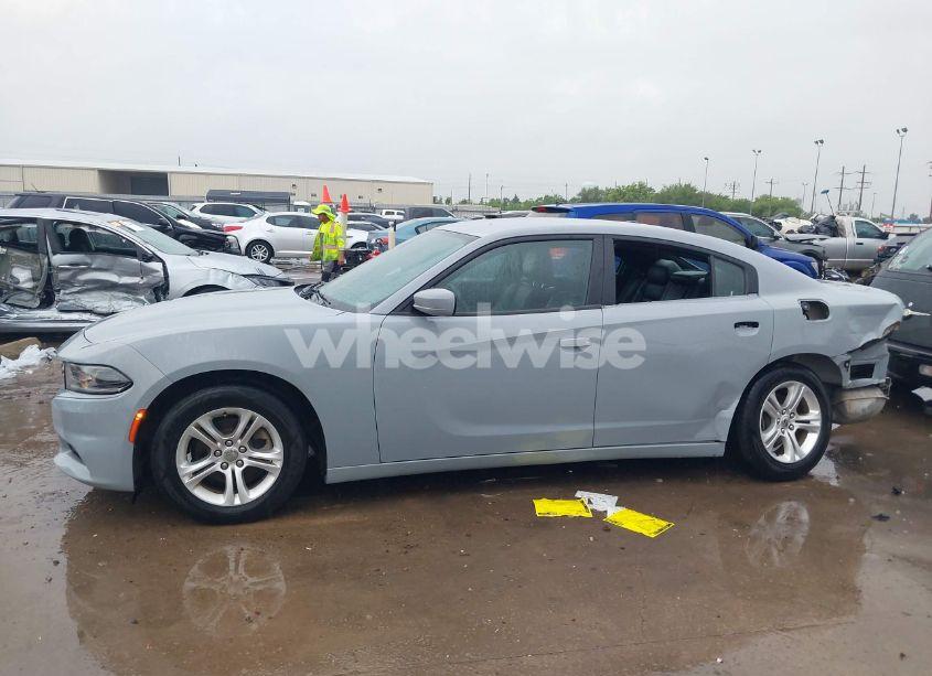 Photo 15 of 2021 Dodge Charger SXT RWD (VIN 2C3CDXBGXMH632322)