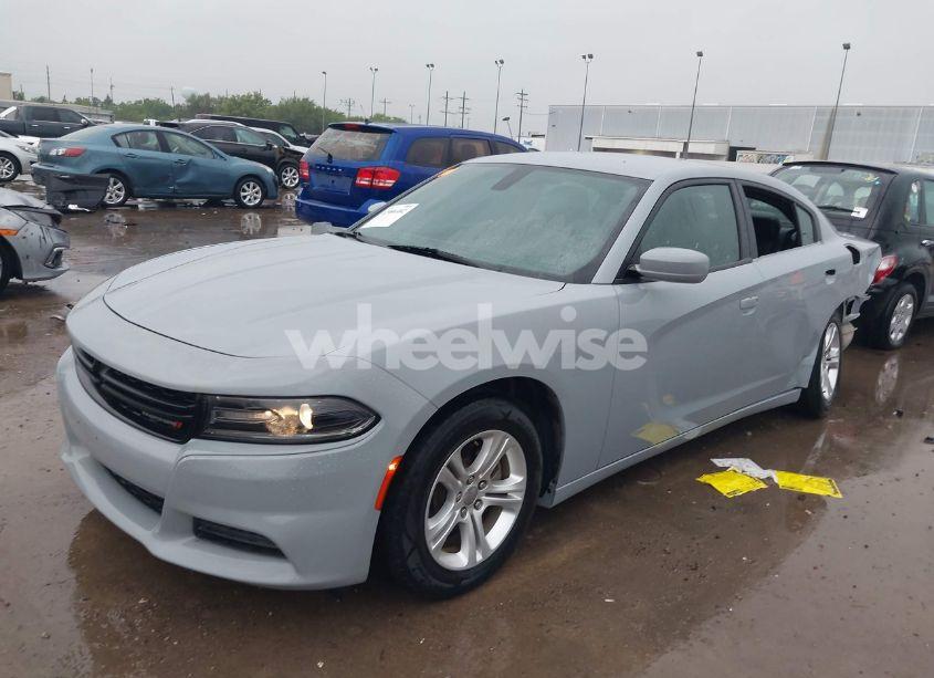Photo 2 of 2021 Dodge Charger SXT RWD (VIN 2C3CDXBGXMH632322)