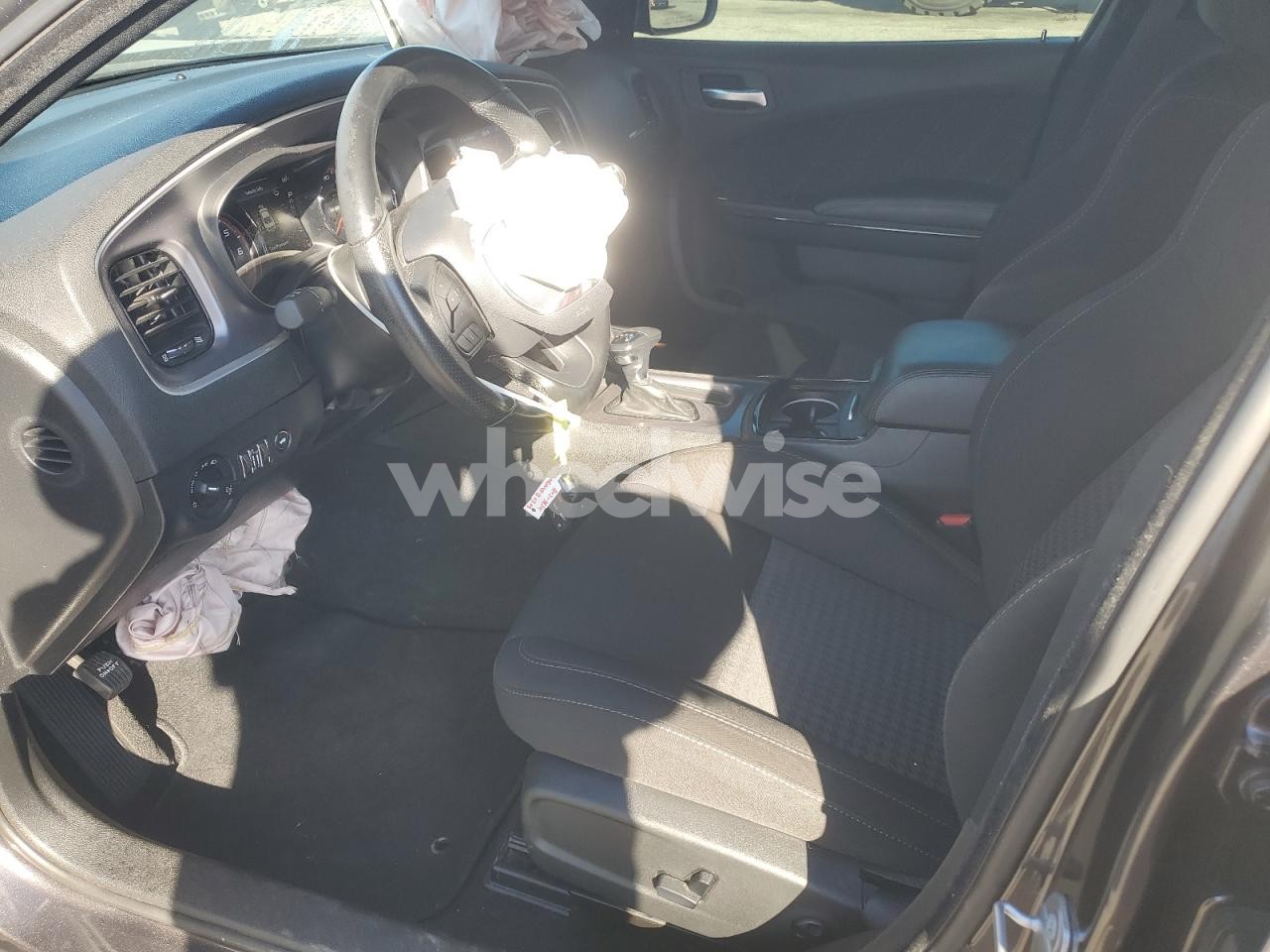 Photo 7 of 2020 DODGE CHARGER R/T (VIN 2C3CDXBGXMH644213)