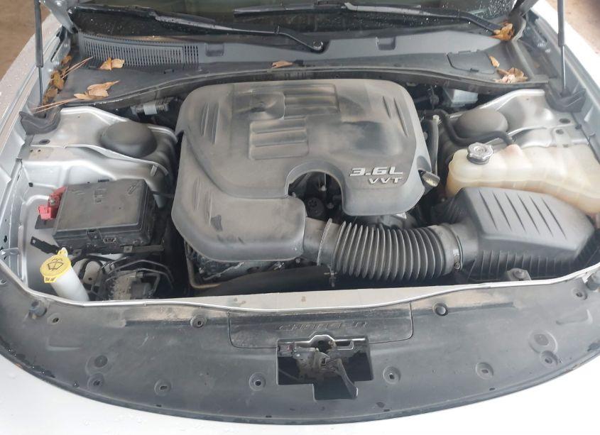 Photo 10 of 2022 Dodge Charger SXT RWD (VIN 2C3CDXBGXNH255637)