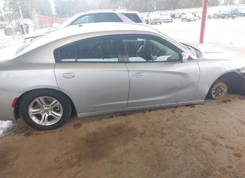 Photo 12 of 2022 Dodge Charger SXT RWD (VIN 2C3CDXBGXNH255637)