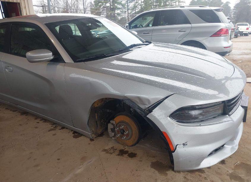 Photo 6 of 2022 Dodge Charger SXT RWD (VIN 2C3CDXBGXNH255637)