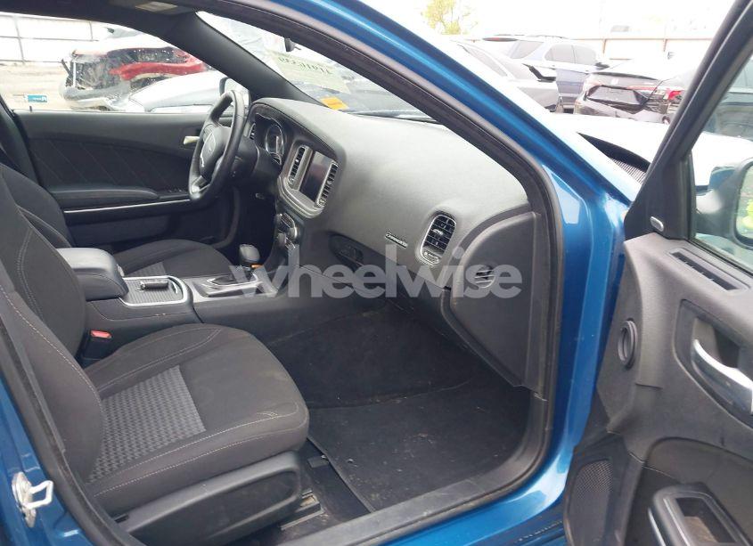 Photo 5 of 2023 Dodge Charger SXT (VIN 2C3CDXBGXPH674476)