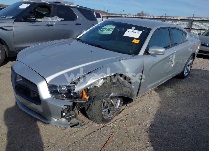 Photo 2 of 2012 Dodge Charger R/T (VIN 2C3CDXCT0CH154826)