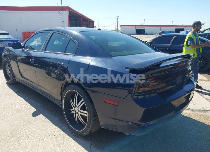Photo 3 of 2012 Dodge Charger R/T (VIN 2C3CDXCT0CH159749)