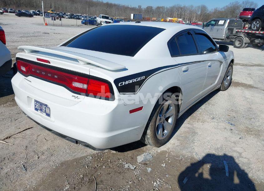 Photo 4 of 2013 Dodge Charger R/T PLUS (VIN 2C3CDXCT0DH587418)