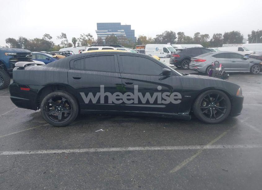 Photo 14 of 2013 Dodge Charger R/T (VIN 2C3CDXCT0DH696882)