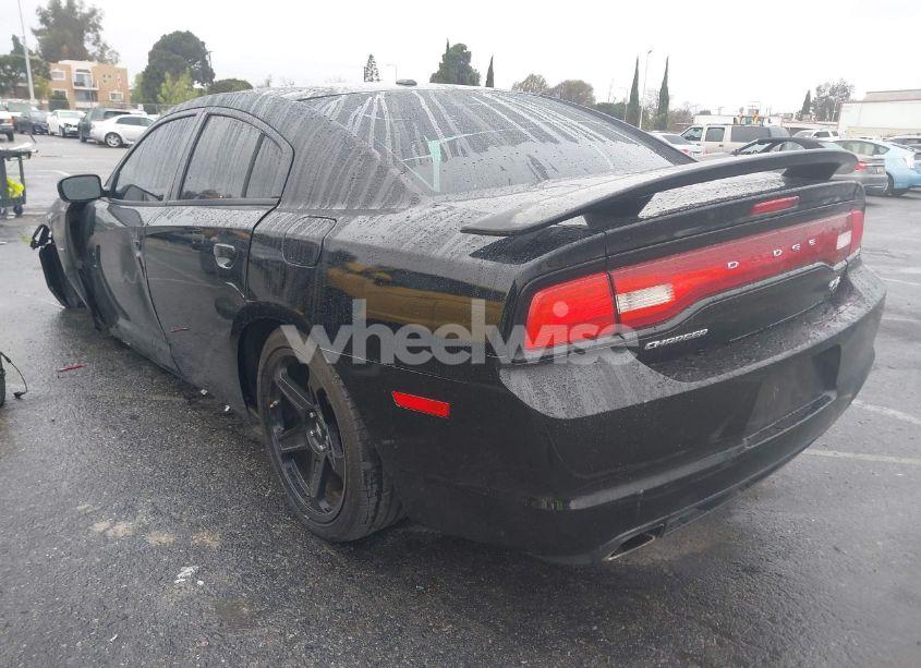 Photo 3 of 2013 Dodge Charger R/T (VIN 2C3CDXCT0DH696882)