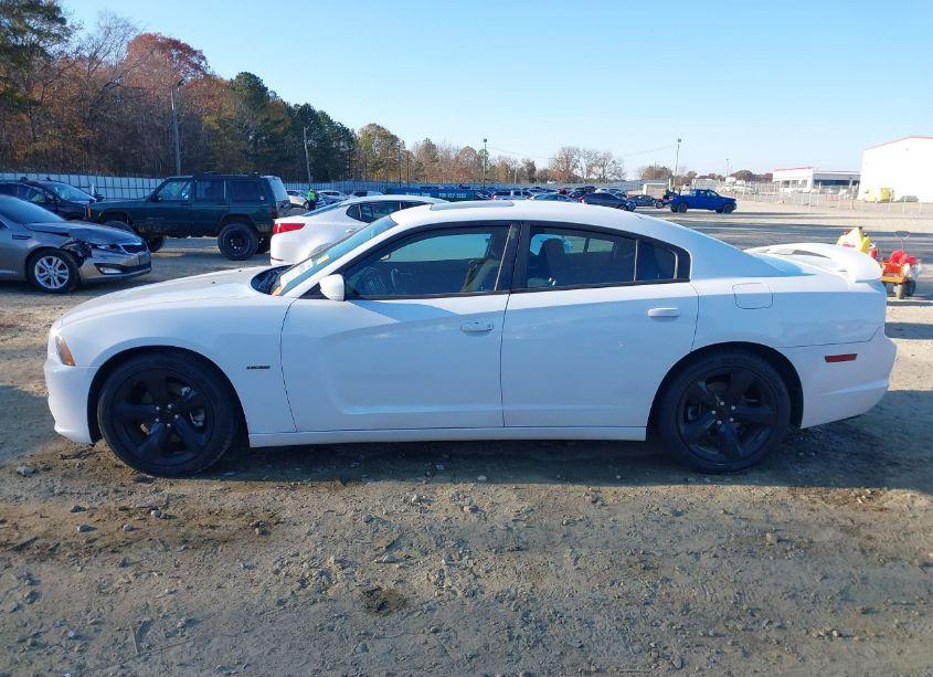 Photo 14 of 2014 Dodge Charger R/T (VIN 2C3CDXCT0EH161259)