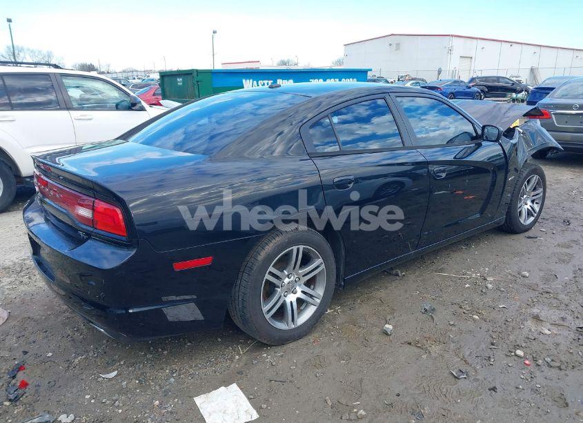 Photo 4 of 2014 Dodge Charger R/T (VIN 2C3CDXCT0EH184587)