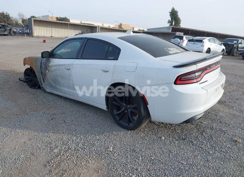 Photo 3 of 2016 Dodge Charger R/T (VIN 2C3CDXCT0GH228171)