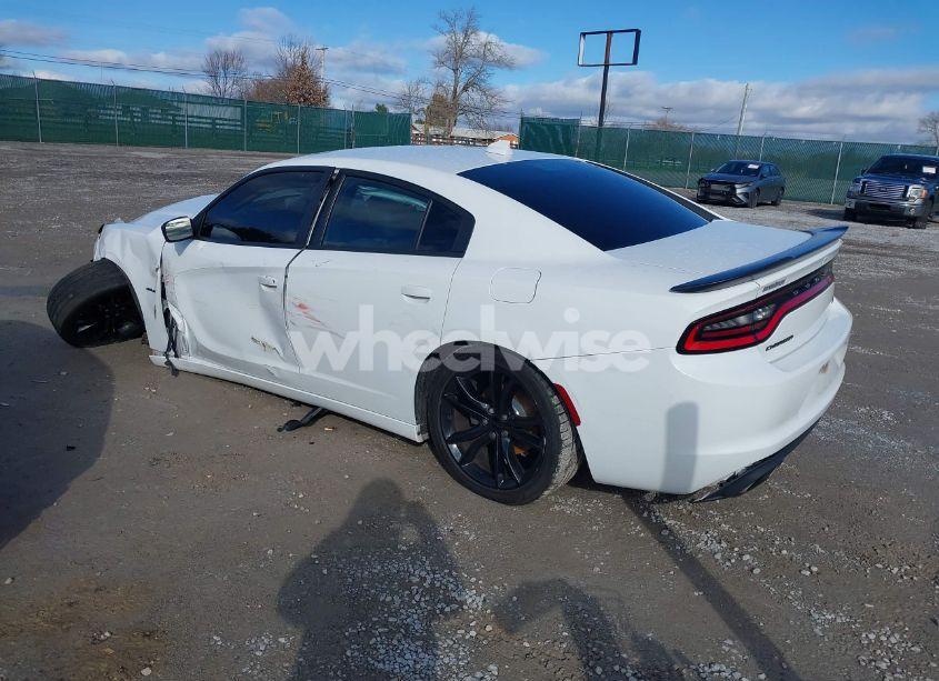 Photo 3 of 2016 Dodge Charger R/T (VIN 2C3CDXCT0GH266693)