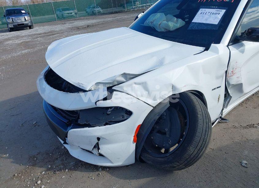 Photo 6 of 2016 Dodge Charger R/T (VIN 2C3CDXCT0GH266693)