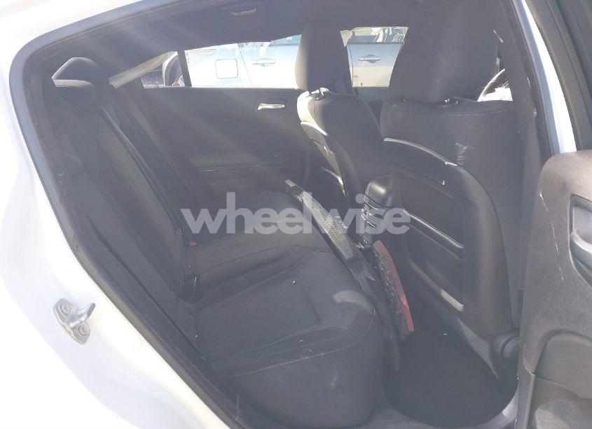 Photo 8 of 2016 Dodge Charger R/T (VIN 2C3CDXCT0GH266693)