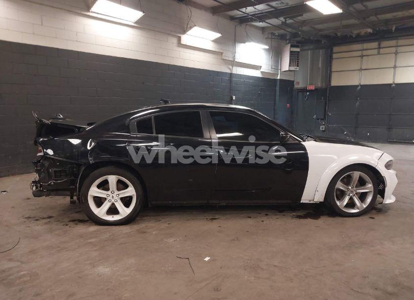 Photo 13 of 2017 Dodge Charger R/T RWD (VIN 2C3CDXCT0HH561701)